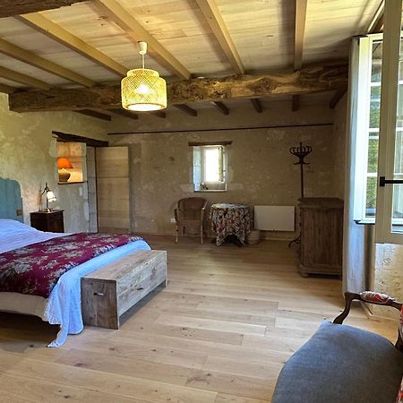 Entre-Vignes-Et-Bastides Hotel Montcaret Bagian luar foto