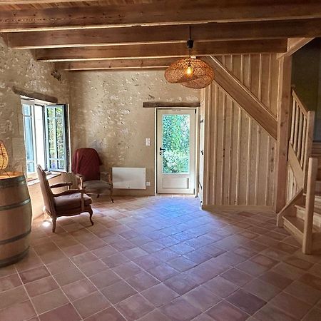 Entre-Vignes-Et-Bastides Hotel Montcaret Bagian luar foto